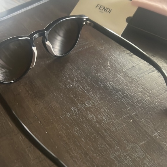 Fendi Black Sunglasses with Brown Lenses, FF M0001/S 807/70 - Picture 6 of 10